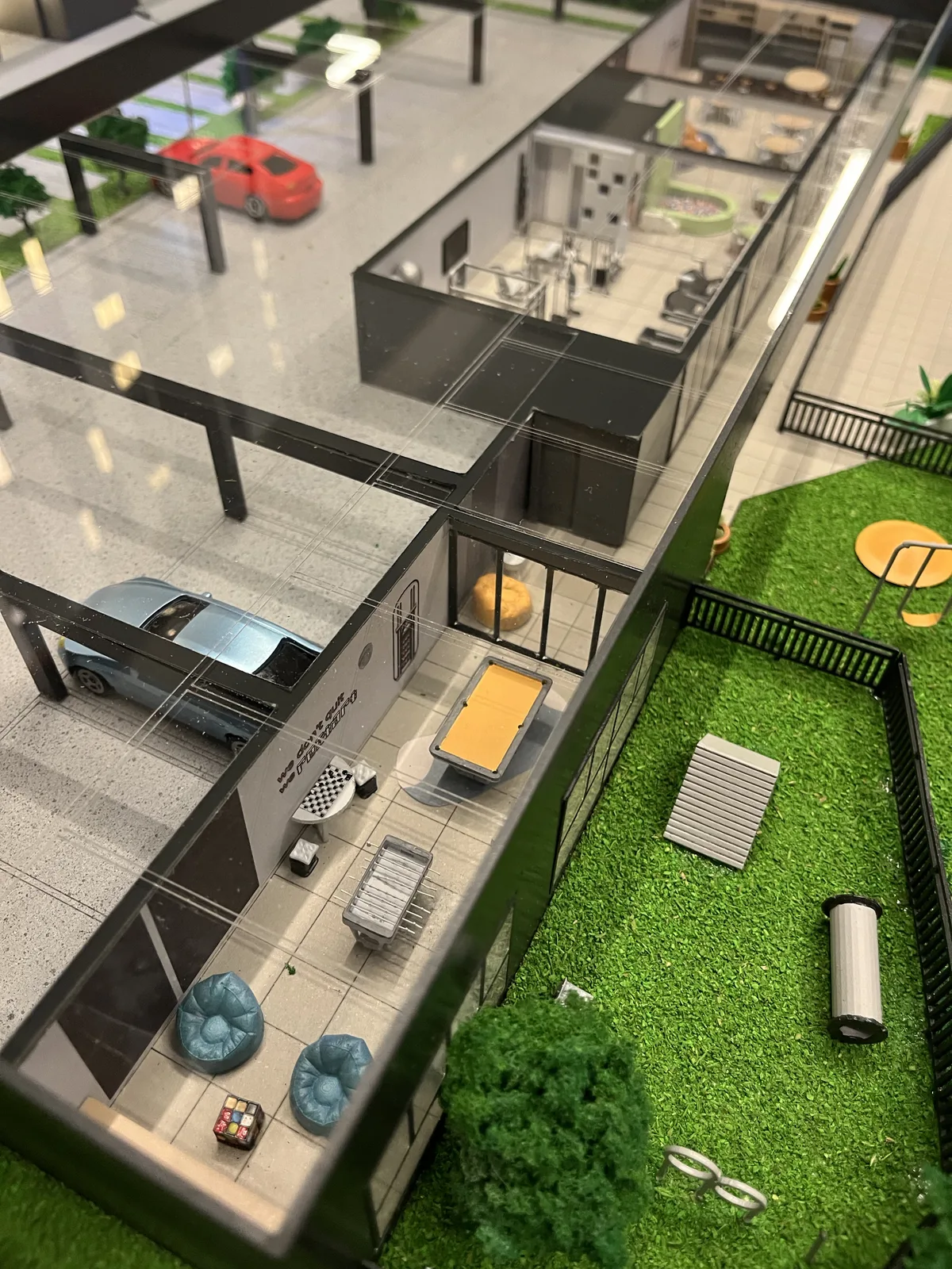 Maquete física VivaCorp, escala 1:75 — vista 1