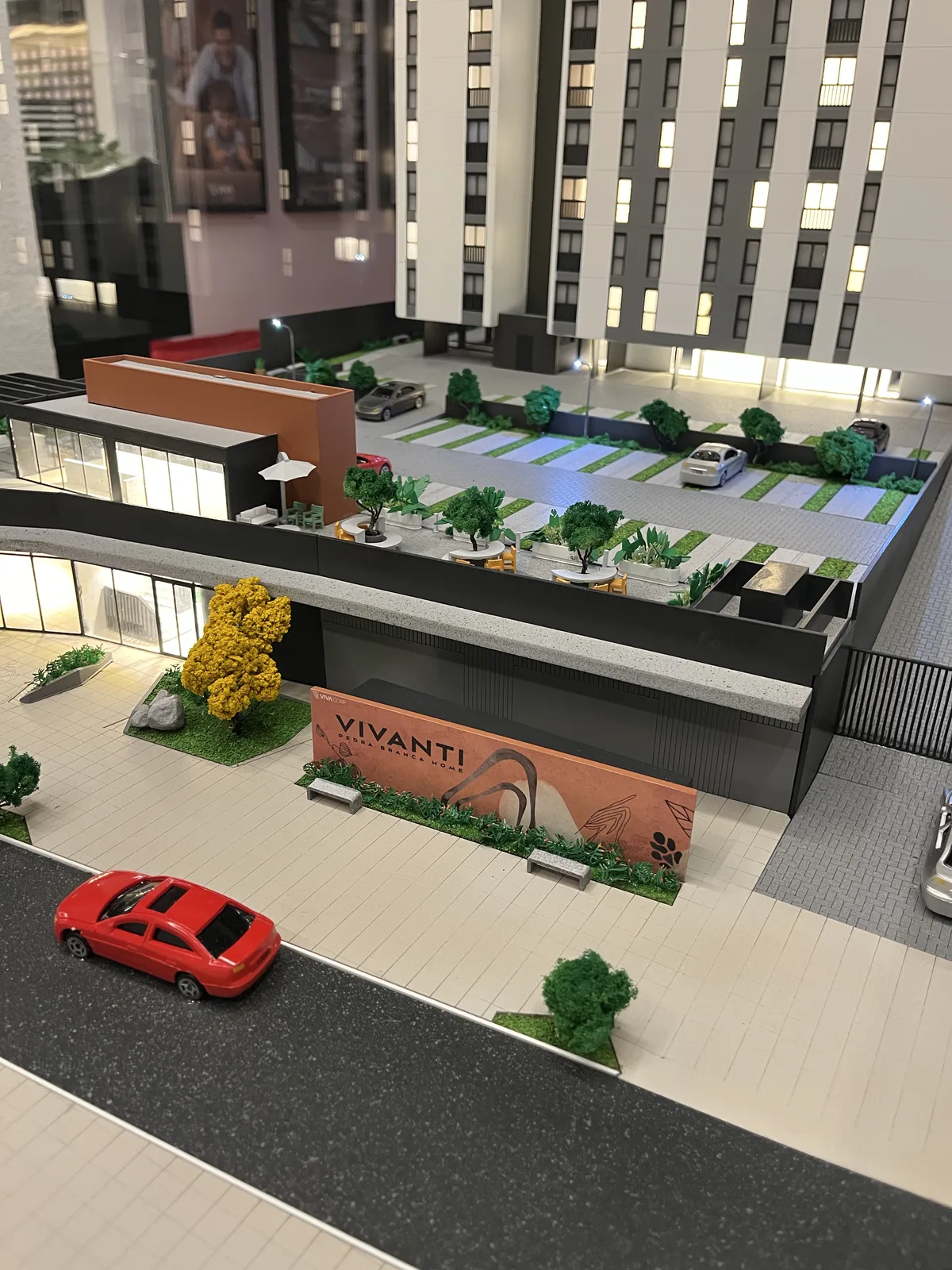 Maquete física VivaCorp, escala 1:75 — vista 8